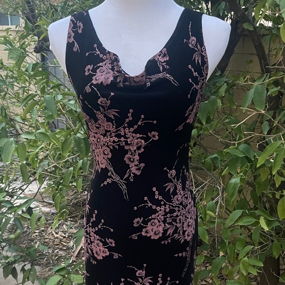 Charlotte Russe Black Floral Print Midi Dress Size M Crisscross Back - Picture 11 of 16